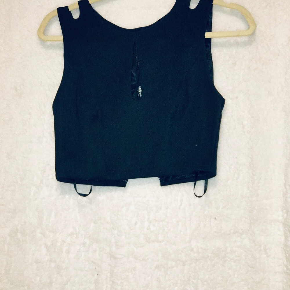 Bebe Crop top